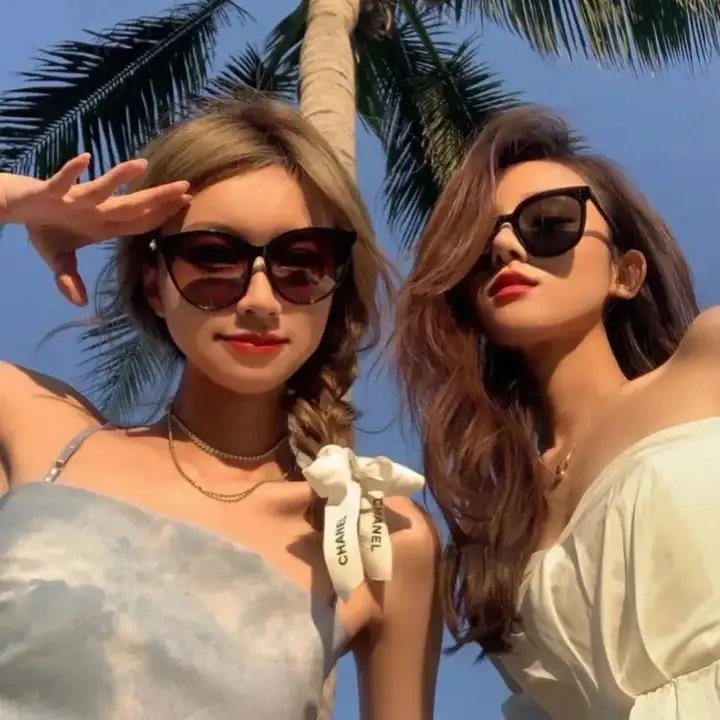 花与爱丽丝杀人事件 封面